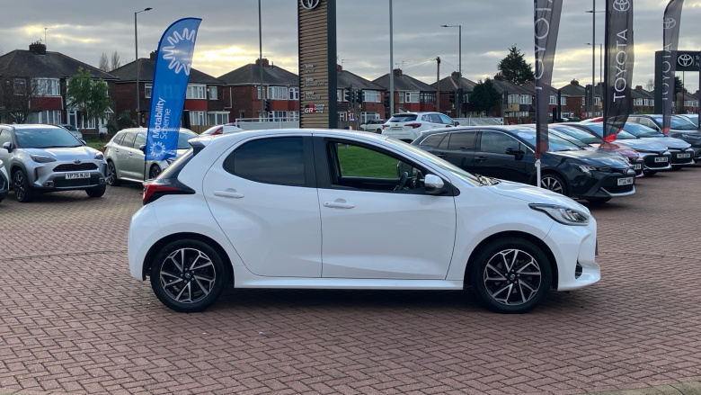 Toyota Yaris 1.5 Hybrid Design 5dr CVT Hybrid Hatchback